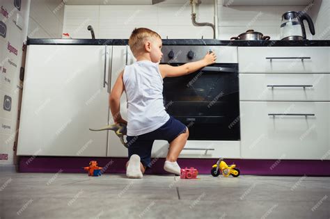 gas stove children